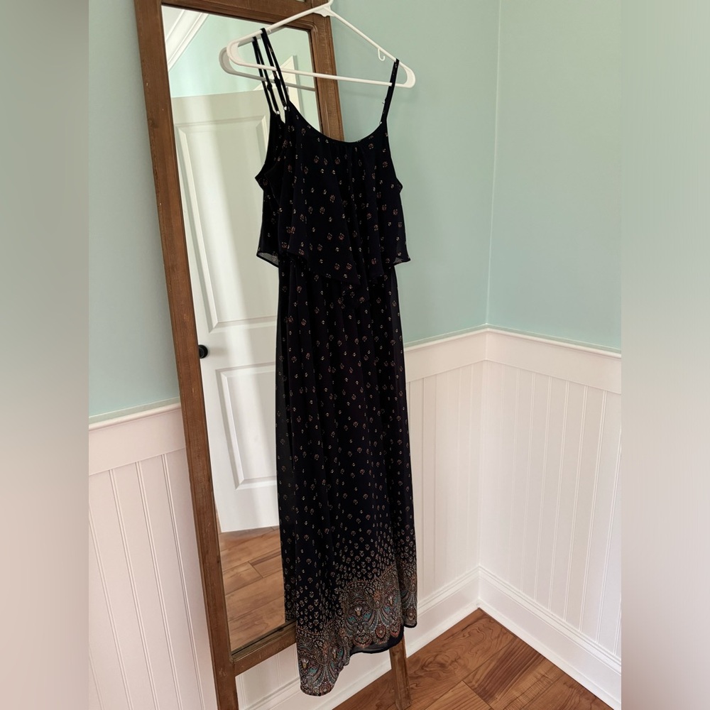 EUC Maxi dress